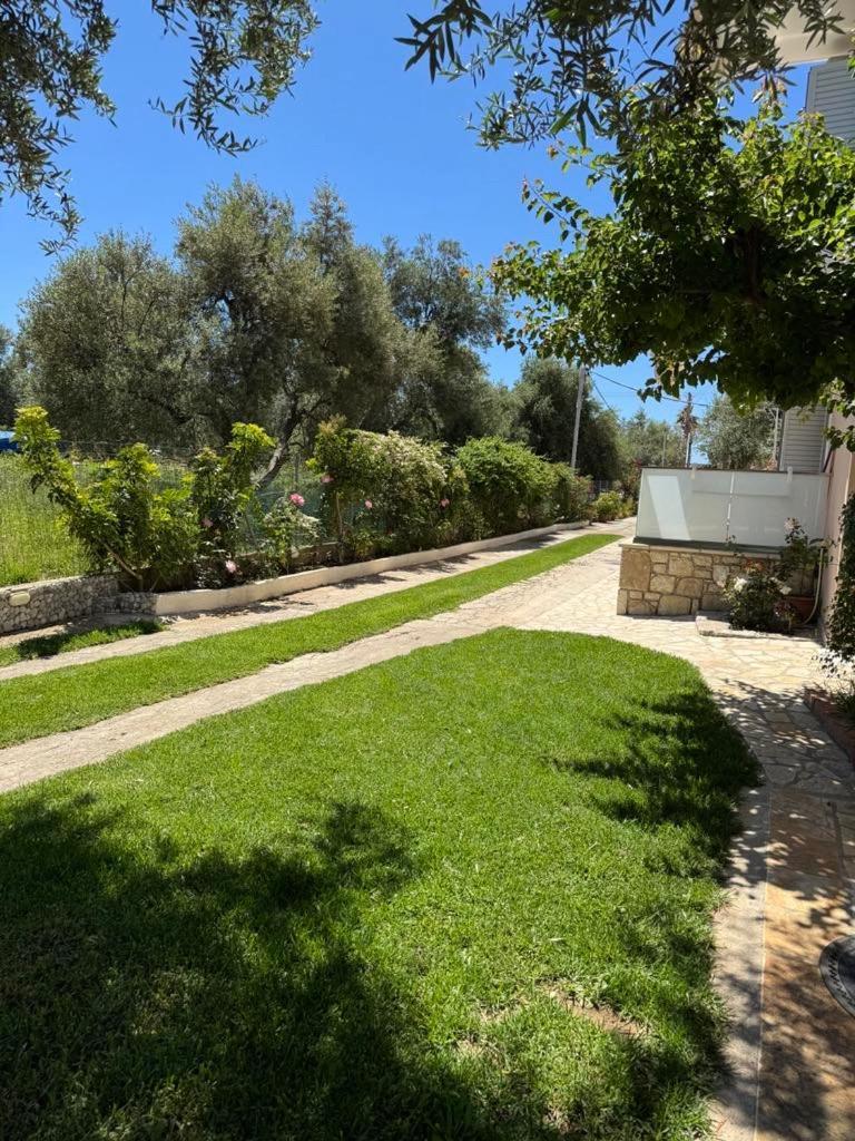 Vila Melina Himarë Exterior foto